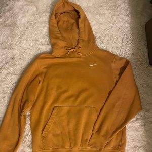 Nike hoodie. Yellow mustard color🍯